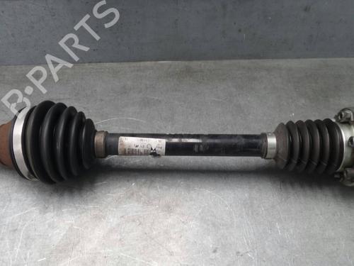 Used Left front driveshaft VW POLO IV (9N_, 9A_) 1.2 (60 hp) 2582298