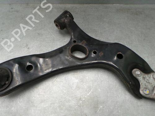 Used Right front suspension arm TOYOTA AVENSIS Estate (_T27_) 2.0 D-4D (ADT270_, ADT270R) (126 hp) 1673036