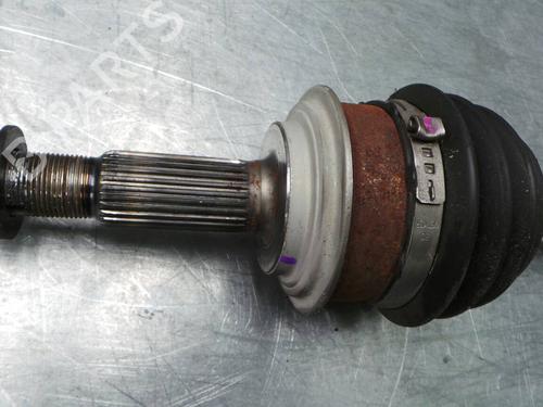 Left front driveshaft TOYOTA YARIS (_P13_) 1.3 (NSP130_, NSP130) | BP195268M38 