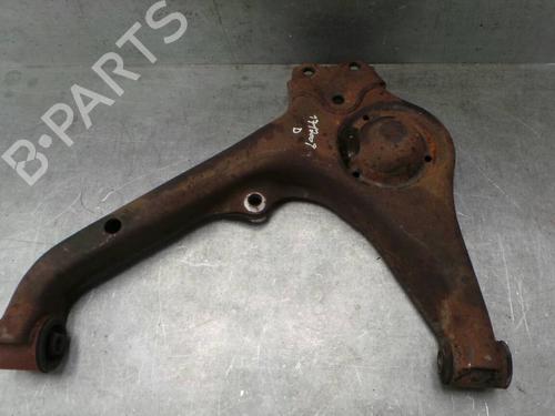 Used Right front suspension arm SUZUKI VITARA (ET, TA, TD) 1.9 D All-wheel Drive (SE419TD) (75 hp) 1571482