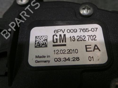 Pedal OPEL ASTRA J (P10) 1.4 (68) | BP2442404I4 