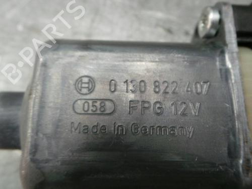 Rudehejsemekanisme Højre foran FORD FIESTA VI (CB1, CCN) 1.6 Ti | BP319398C23 