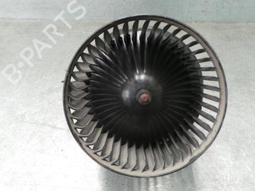 Heater blower motor FORD FIESTA VI (CB1, CCN) 1.6 Ti VP8E2H 18456-AA ; 0130115551 ; 3137231000 ; 3135102338