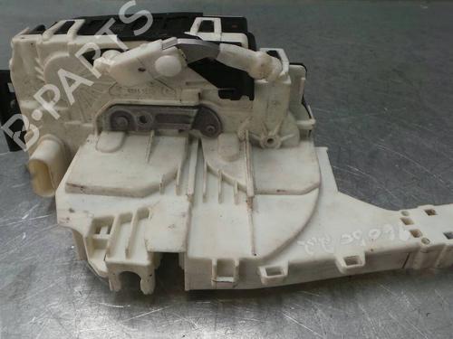 Front left lock VW CRAFTER 30-50 Van (2E_) 2.0 TDI | BP213285C98 