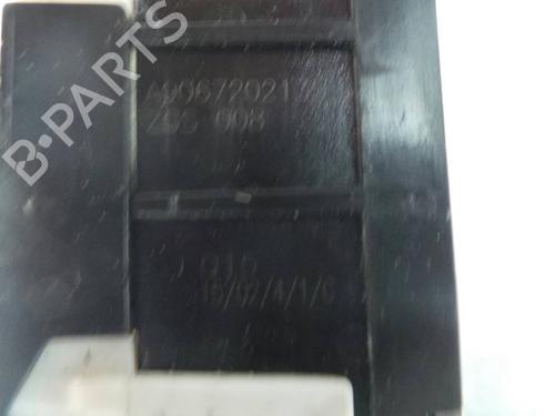 Front left lock VW CRAFTER 30-50 Van (2E_) 2.0 TDI | BP213285C98 