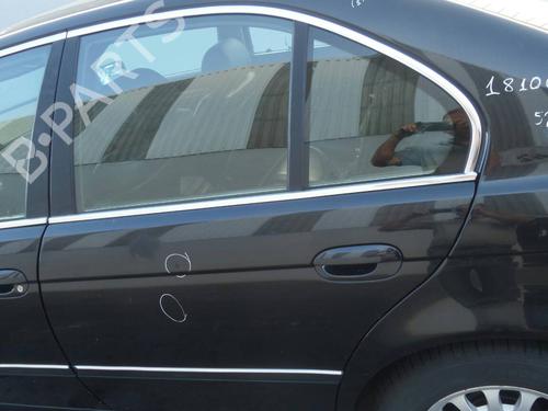 Used Left rear door BMW 5 (E39) 520 i (150 hp) 1738594