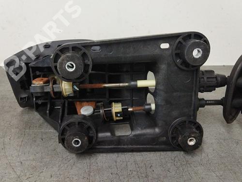 Gear lever PEUGEOT 2008 I (CU_) 1.6 HDi | BP8274221M90 