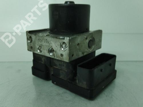 Abs pomp FORD FOCUS II (DA_, HCP, DP) 1.6 TDCi (109 hp) 8293369