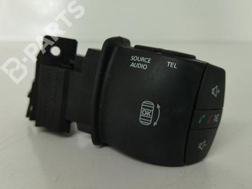 Used Electronic module RENAULT MEGANE III Grandtour (KZ0/1) 1.5 dCi (KZ09, KZ0D, KZ1G, KZ29, KZ14, KZ1W, KZ10, KZ1F,... (110 hp) 8882021