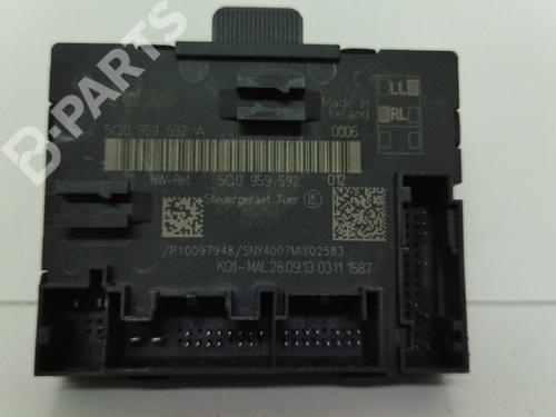 Elektronisk modul AUDI A3 Sportback (8VA, 8VF) 1.6 TDI (105 hp) 5Q0959592A