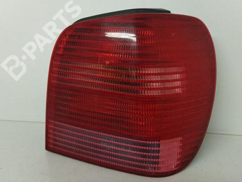 Used Right taillight VW POLO (6N2) 1.0 (50 hp) 9438816