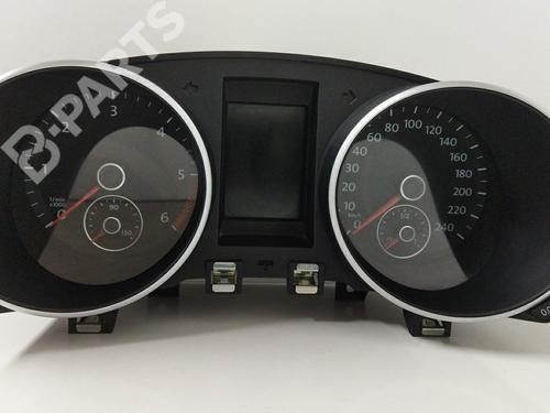 Cockpit VW GOLF VI (5K1) 1.6 TDI (105 hp) 9508256