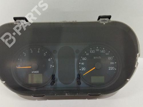 Cockpit FORD FIESTA V (JH_, JD_) 1.25 16V (75 hp) 9704526