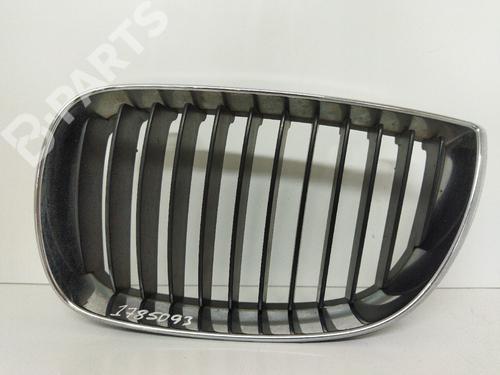 Grille BMW 1 (E87) 120 d (163 hp) Esq  5113-70771299  5113-71286139