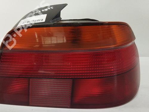 Used Right taillight BMW 5 (E39) 525 tds (143 hp) 9813998