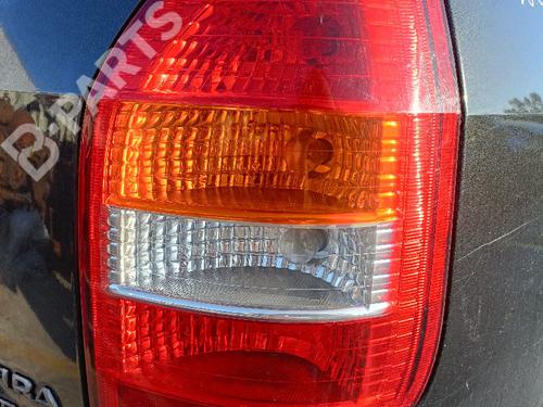 Used Right taillight OPEL ZAFIRA A MPV (T98) 2.0 DTI 16V (F75) (101 hp) 11814617