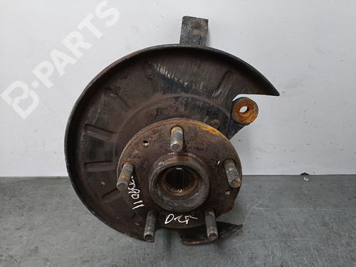 Used Right front steering knuckle LAND ROVER FREELANDER I (L314) 2.0 DI 4x4 (98 hp) 12112957
