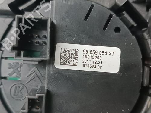 Interior roof light PEUGEOT 508 SW I (8E_) 1.6 HDi | BP12226564I8