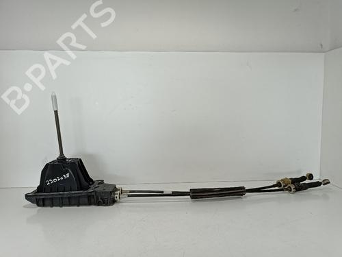 Used Gear lever RENAULT CLIO III Grandtour (KR0/1_) 1.5 dCi (88 hp) 12571537