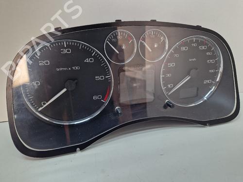 Used Instrument cluster PEUGEOT 307 (3A/C) 1.6 HDi (90 hp) 15470692