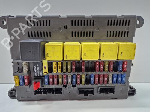 Used Fuse box LAND ROVER FREELANDER I (L314) 2.0 DI 4x4 (98 hp) 15483507
