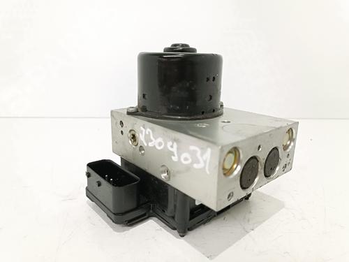 Used ABS pump BMW 3 (E46) 320 d (136 hp) 15819546