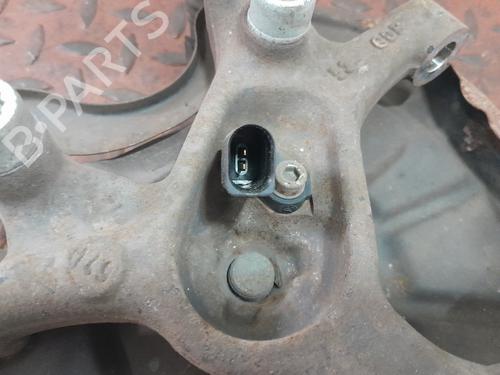 Left rear steering knuckle VW GOLF PLUS V (5M1, 521) 2.0 TDI 16V | BP17018844M27 