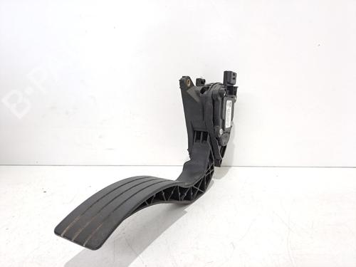 Gaspedaal RENAULT CLIO IV Grandtour (KH_) 1.5 dCi 90 (KHN3, KHN4) (90 hp) 17744834