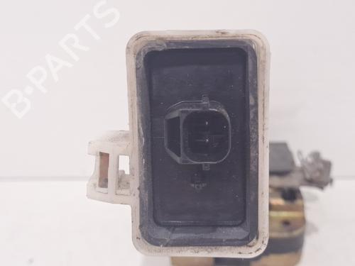 Front left lock MITSUBISHI CARISMA Saloon (DA_) 1.9 TD (DA4A) | BP17949516C98 