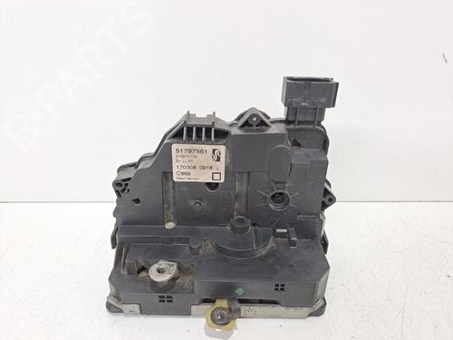 Türschloss links vorne FIAT GRANDE PUNTO Van (199_) 1.3 JTD Multijet (199CXC1A) (75 hp) 51797561