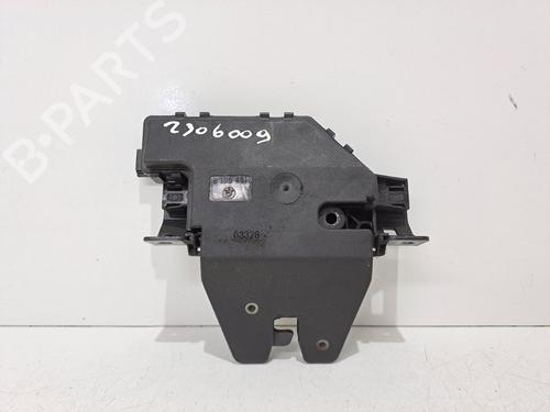 Used Tailgate lock BMW 3 (E46) 320 d (150 hp) 17971772