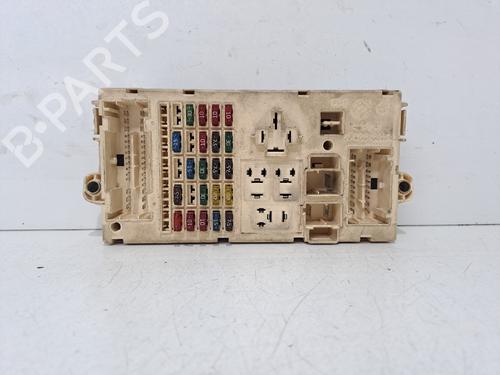 Zekeringkast FIAT PUNTO (188_) 1.2 60 (188.030, .050, .130, .150, .230, .250) (60 hp) 19024644