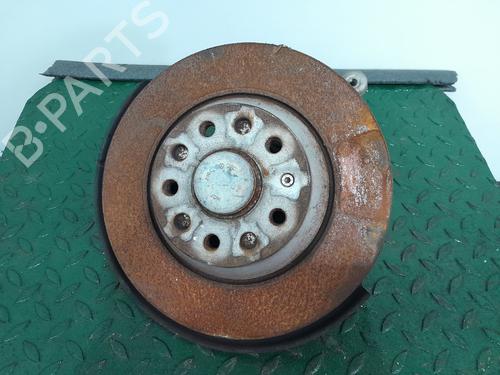 Right rear steering knuckle VW PASSAT B8 Variant (3G5, CB5) 1.6 TDI 3Q0505436L; 3Q0501117A