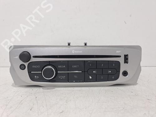 Used Radio RENAULT MEGANE III Grandtour (KZ0/1) 1.5 dCi (KZ09, KZ0D, KZ1G, KZ29, KZ14, KZ1W, KZ10, KZ1F,... (110 hp) 20976327
