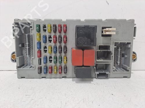 Sikringsdåse FIAT DOBLO Box Body/MPV (223_) 1.9 D (223ZXB1A) (63 hp) 21048435