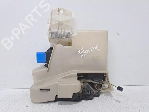 Venstre fortil lås VW POLO IV (9N_, 9A_) 1.2 12V (64 hp) 22516203