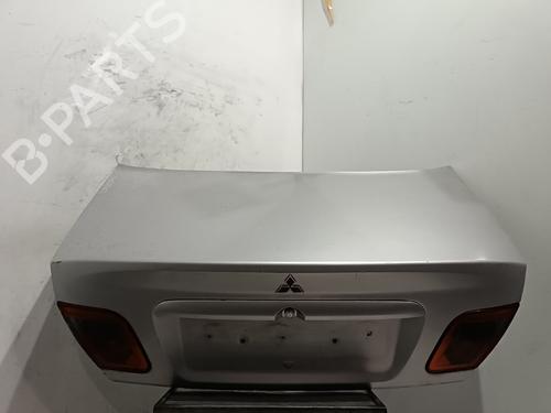 Tailgate MITSUBISHI CARISMA Saloon (DA_) 1.9 TD (DA4A) BP22652176C6