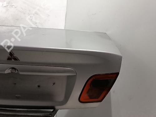 Tailgate MITSUBISHI CARISMA Saloon (DA_) 1.9 TD (DA4A) | BP22652176C6 