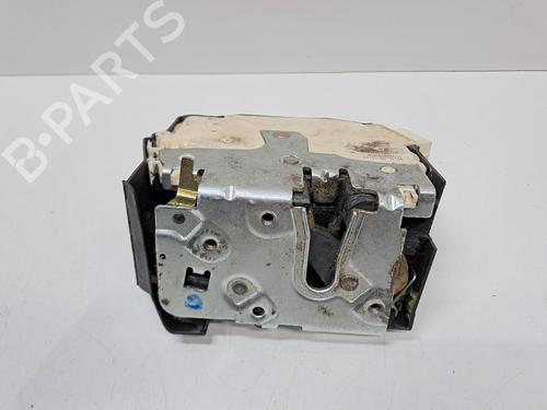 Venstre bak lås LAND ROVER FREELANDER I (L314) 2.0 DI 4x4 (98 hp) 23213092