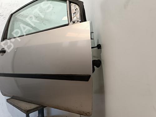 Dør høyre foran FORD FIESTA V (JH_, JD_) 1.4 TDCi | BP23232297C3