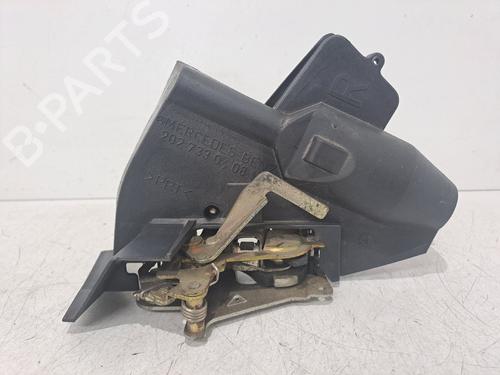 Used Rear right lock MERCEDES-BENZ E-CLASS (W210) E 220 CDI (210.006) (125 hp) 23984332