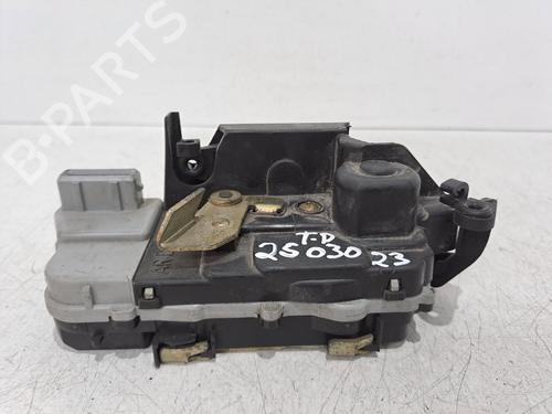 Used Rear right lock CITROËN XSARA (N1) 1.4 i (75 hp) 24931584