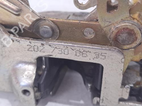 Rear right lock MERCEDES-BENZ E-CLASS (W210) E 220 CDI (210.006) | BP25754731C99