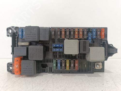 Boîte à Fusibles MERCEDES-BENZ E-CLASS (W211) E 220 CDI (211.006) (150 hp) 26129996