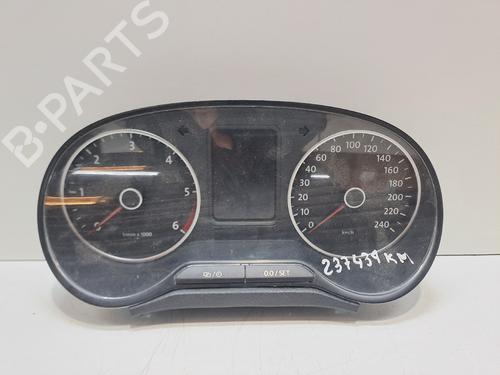 Used Instrument cluster VW POLO V (6R1, 6C1) 1.2 TDI (75 hp) 26139782