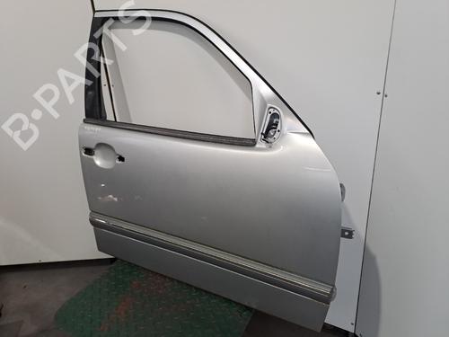 Right front door MERCEDES-BENZ E-CLASS (W210) E 200 Kompressor (210.045) | BP16457875C3 