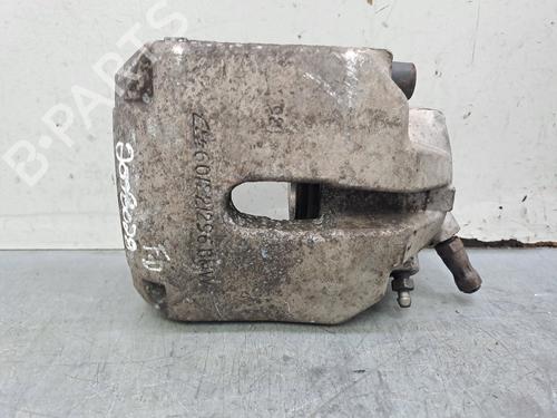Used Brake master cylinder BMW 5 (E39) 523 i (170 hp) 26241745