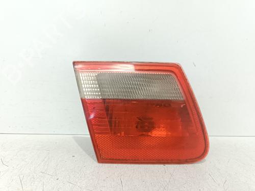 Feu de coffre gauche BMW 3 (E46) 320 d (150 hp) 27370572