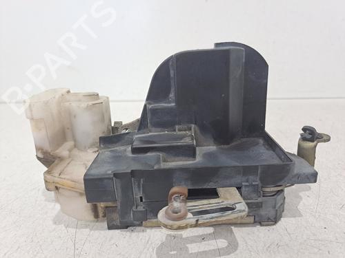 Używane Zamek drzwi przednich lewych FIAT PUNTO (188_) 1.2 16V 80 (188.233, .235, .253, .255, .333, .353, .639,... (80 hp) 27469507