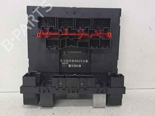 Used Fuse box VW CADDY III Box Body/MPV (2KA, 2KH, 2CA, 2CH) 1.9 TDI (105 hp) 27974136